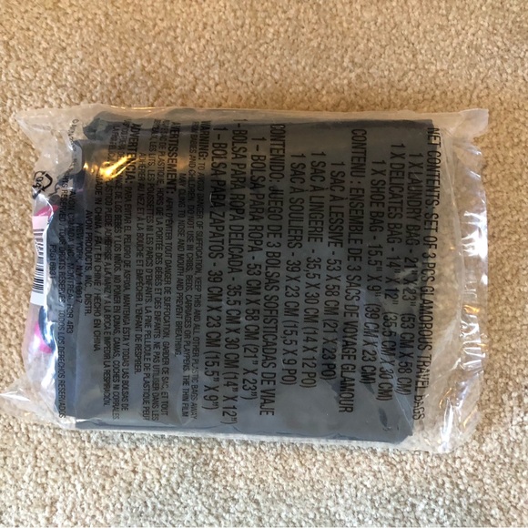 Bundle of 3 qty travel bags. Perfect for any type of trip you are planning. - Picture 9 of 11